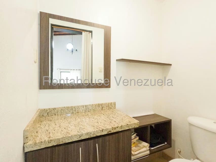 Casa (1 Nivel) en Venta en Agua Viva, Lara - 24