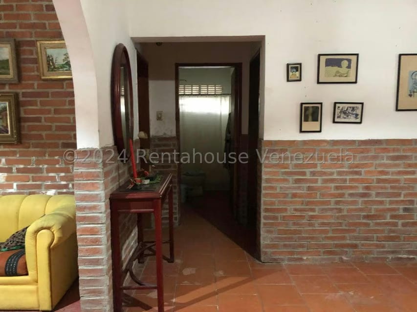 Casa (1 Nivel) en Venta en La Suiza, Miranda - 18