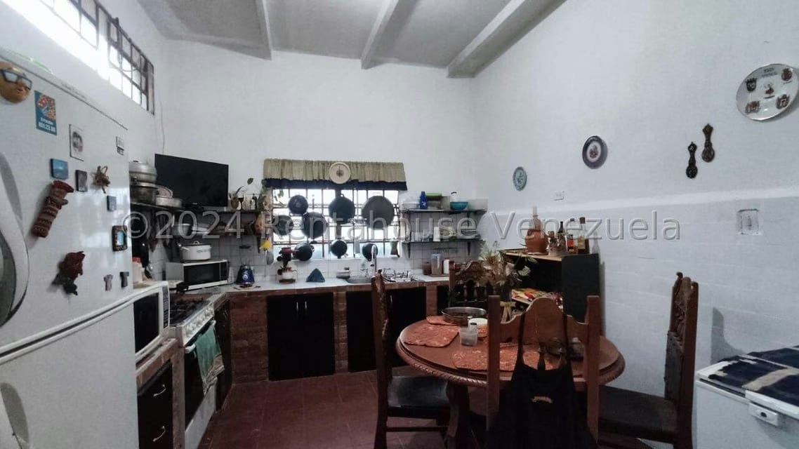 Casa (1 Nivel) en Venta en La Suiza, Miranda - 22