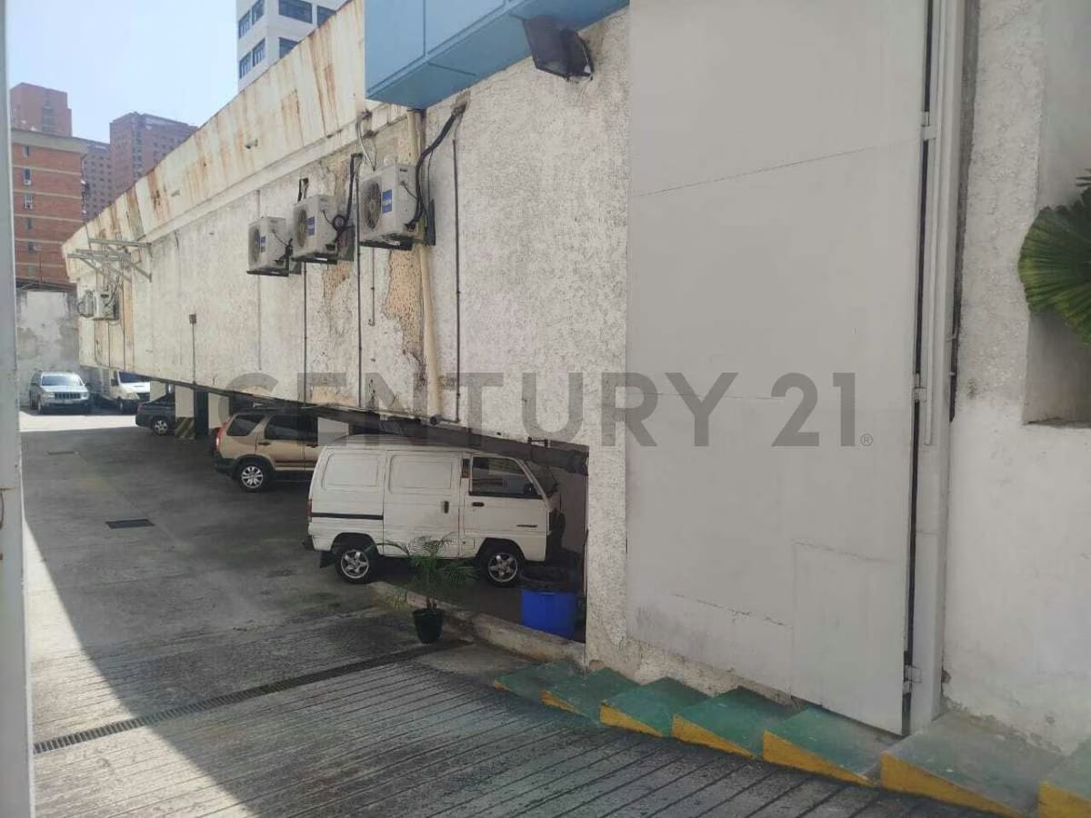 Local Comercial en Alquiler Avenida Solano - 10