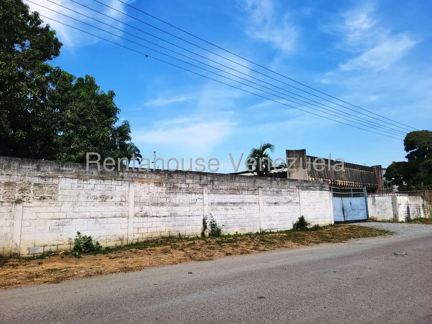Terreno (Industrial) en Venta en Urbanizacion Industrial Santa Cruz, Aragua - 51