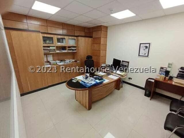 Comercial (Local Comercial) en Venta en Parroquia La Candelaria, Distrito Metropolitano - 23