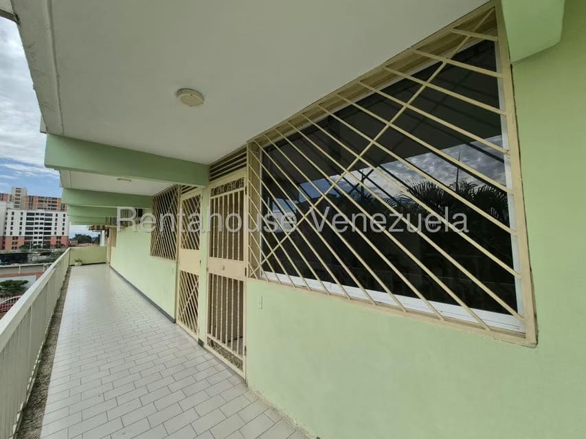 Apartamento (1 Nivel) en Alquiler en Los Chaguaramos, Aragua - 23