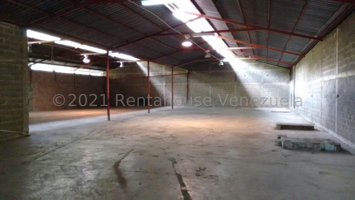 Comercial (Galpon - Deposito) en Alquiler en Mampote, Miranda - 2