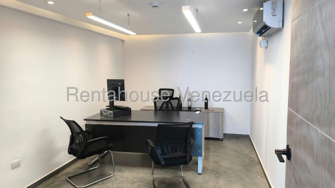 Negocios y Empresas (Mayorista y Distribucion) en Venta en Boleita Norte, Distrito Metropolitano - 17