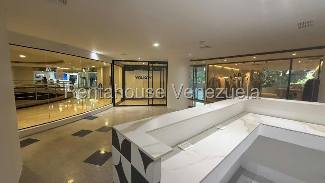 Comercial (Local Comercial) en Alquiler en La Viña, Carabobo - 2