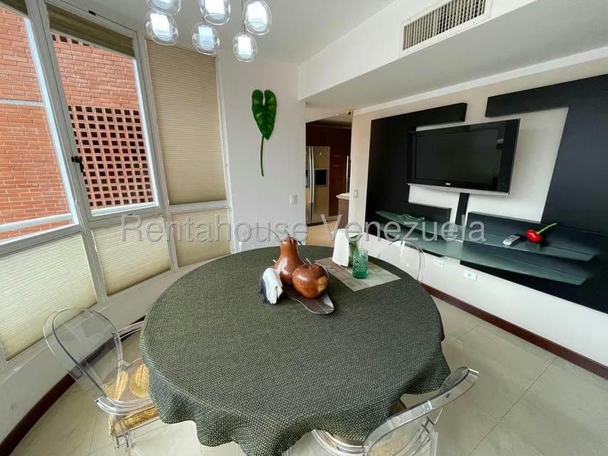 Apartamento (1 Nivel) en Venta en Mirador de Los Campitos I, Distrito Metropolitano - 11