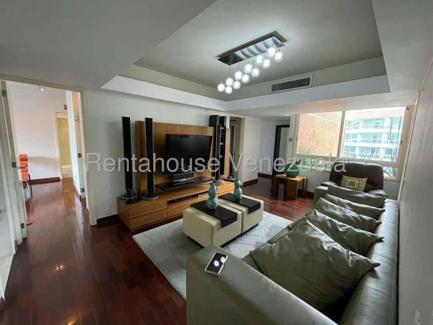 Apartamento (1 Nivel) en Venta en Mirador de Los Campitos I, Distrito Metropolitano - 20