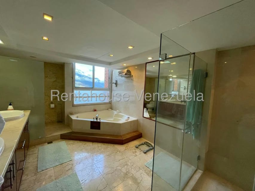 Apartamento (1 Nivel) en Venta en Mirador de Los Campitos I, Distrito Metropolitano - 30