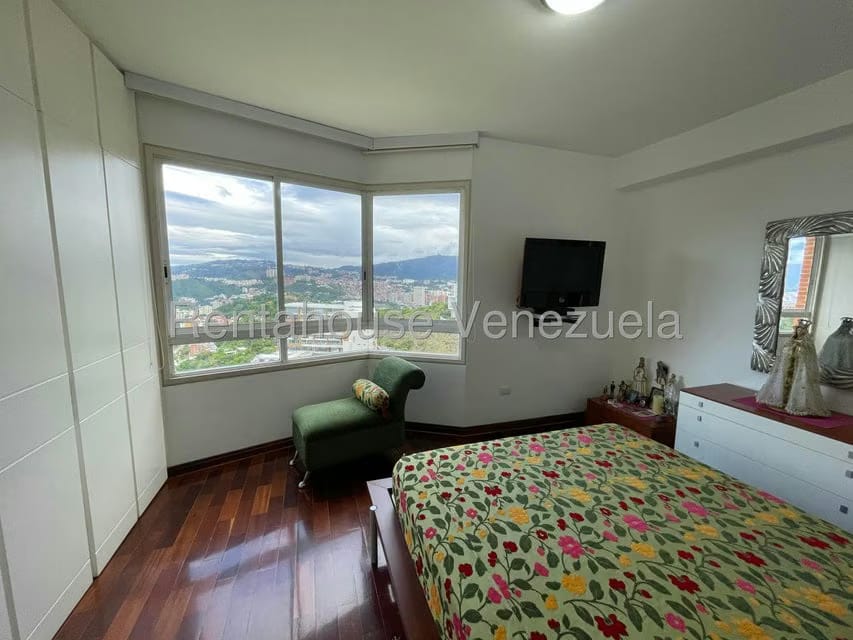Apartamento (1 Nivel) en Venta en Mirador de Los Campitos I, Distrito Metropolitano - 31