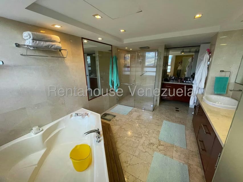 Apartamento (1 Nivel) en Venta en Mirador de Los Campitos I, Distrito Metropolitano - 37