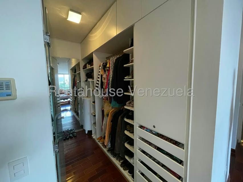 Apartamento (1 Nivel) en Venta en Mirador de Los Campitos I, Distrito Metropolitano - 40