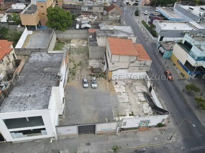 Terreno (Comercial) en Venta en Centro, Lara - 22