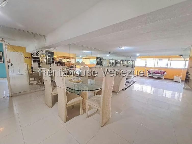 Apartamento (Penthouse) en Venta en Colinas de La California, Distrito Metropolitano - 11