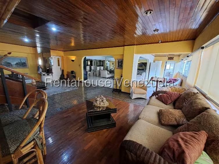 Apartamento (Penthouse) en Venta en Colinas de La California, Distrito Metropolitano - 12