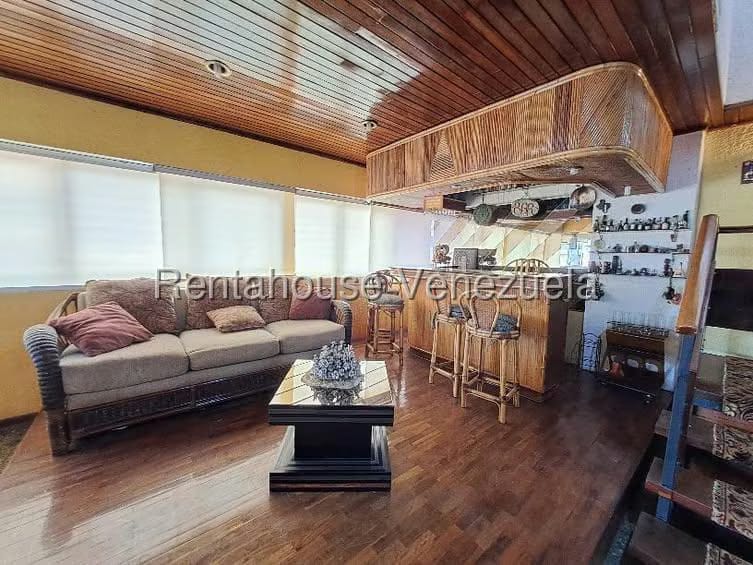 Apartamento (Penthouse) en Venta en Colinas de La California, Distrito Metropolitano - 13