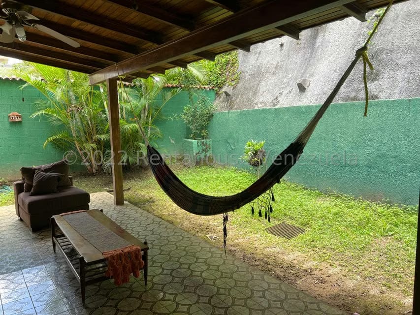 Casa (Duplex) en Venta en Santa Fe Norte, Distrito Metropolitano - 26