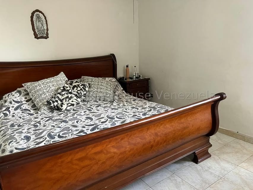 Casa (Duplex) en Venta en Santa Fe Norte, Distrito Metropolitano - 35