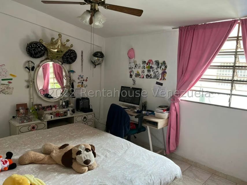 Casa (Duplex) en Venta en Santa Fe Norte, Distrito Metropolitano - 38