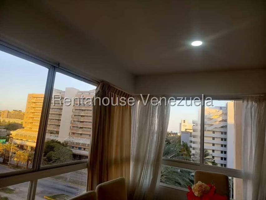Apartamento (1 Nivel) en Venta en Costa Azul, Nueva Esparta - 22