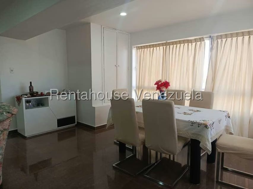 Apartamento (1 Nivel) en Venta en Costa Azul, Nueva Esparta - 23