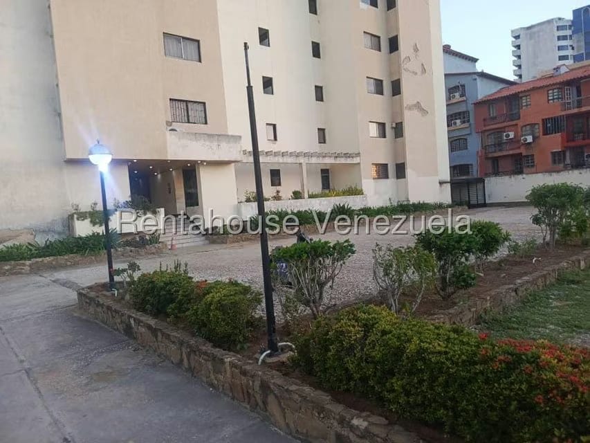 Apartamento (1 Nivel) en Venta en Costa Azul, Nueva Esparta - 28