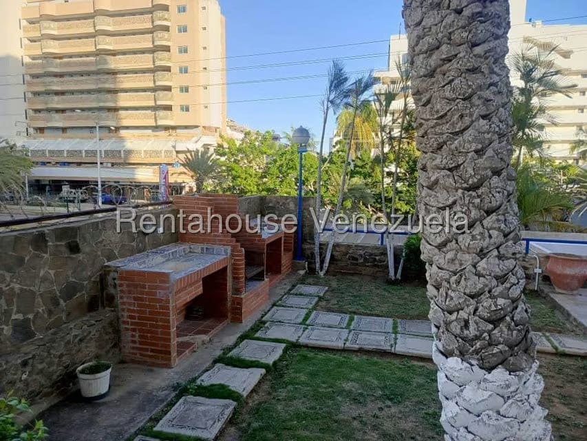 Apartamento (1 Nivel) en Venta en Costa Azul, Nueva Esparta - 4