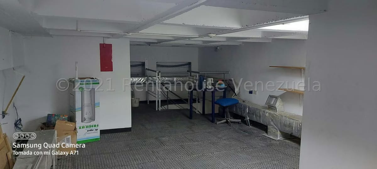 Comercial (Local Comercial) en Venta en Prados del Este, Distrito Metropolitano - 4