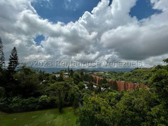 Casa (Duplex) en Venta en La Lagunita Country Club, Distrito Metropolitano - 4
