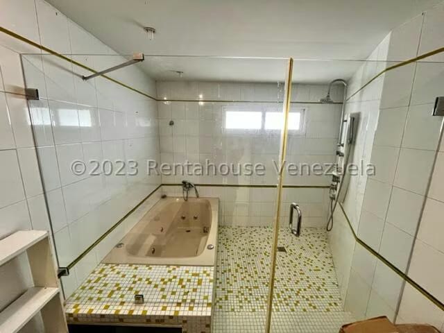 Casa (Duplex) en Venta en La Lagunita Country Club, Distrito Metropolitano - 34