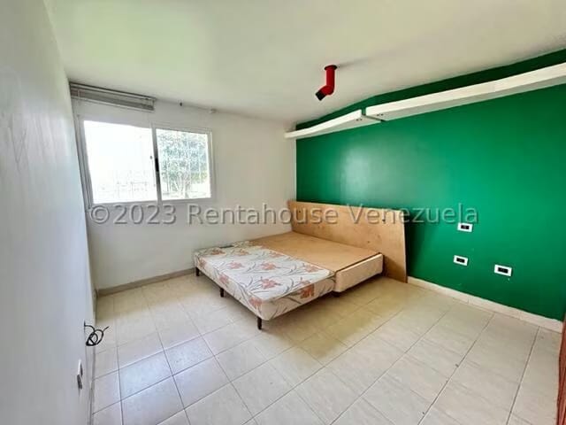 Casa (Duplex) en Venta en La Lagunita Country Club, Distrito Metropolitano - 43