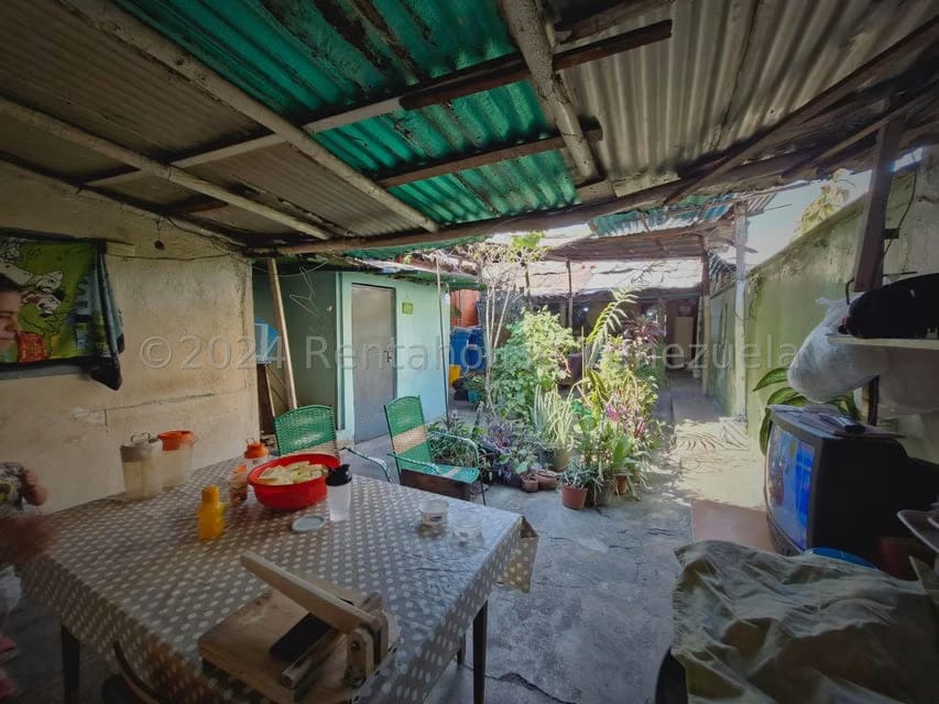Terreno (Comercial) en Venta en El Centro, Aragua - 11