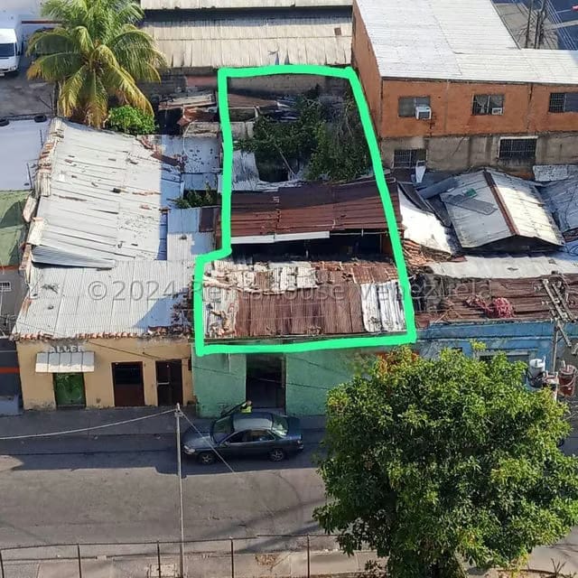 Terreno (Comercial) en Venta en El Centro, Aragua - 17