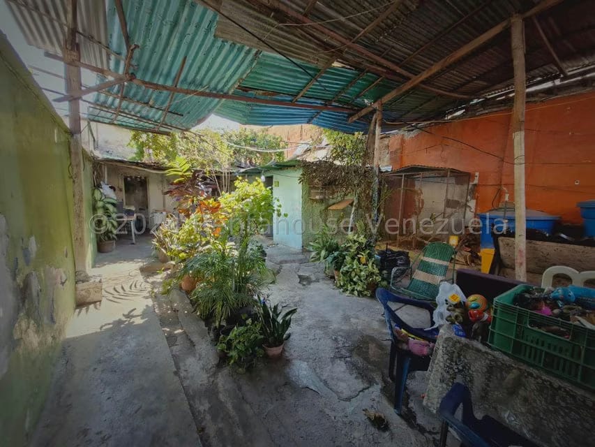 Terreno (Comercial) en Venta en El Centro, Aragua - 6