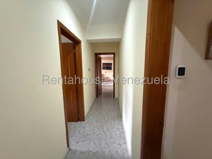 Apartamento (Penthouse) en Venta en Terrazas del Avila, Distrito Metropolitano - 28