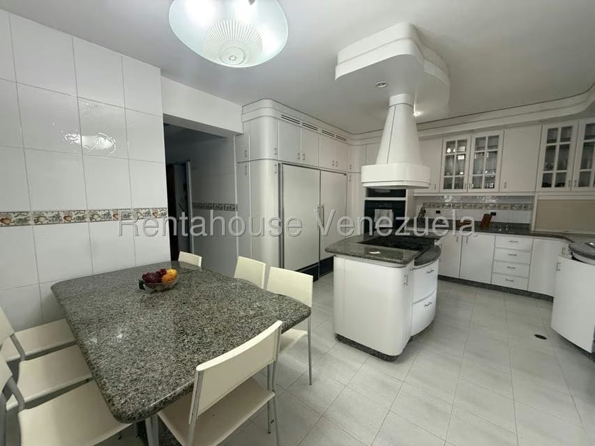 Apartamento (Penthouse) en Venta en Terrazas del Avila, Distrito Metropolitano - 4