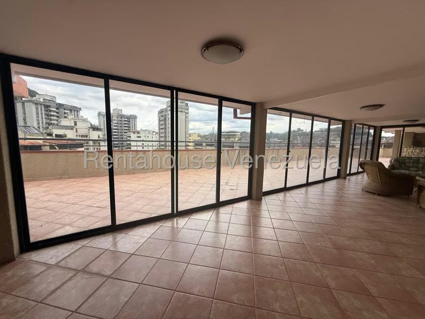 Apartamento (Penthouse) en Venta en Terrazas del Avila, Distrito Metropolitano - 33