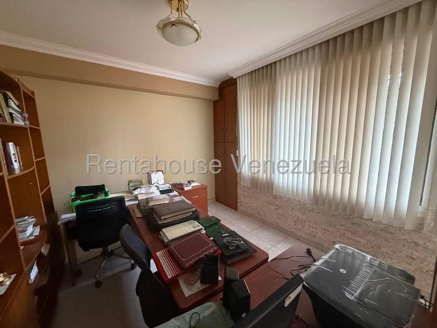 Apartamento (Penthouse) en Venta en Terrazas del Avila, Distrito Metropolitano - 9