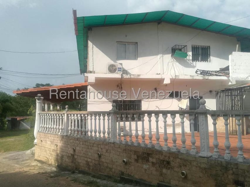 Casa (Duplex) en Venta en Las Malvinas, Trujillo - 2