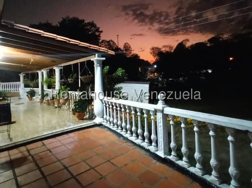 Casa (Duplex) en Venta en Las Malvinas, Trujillo - 16