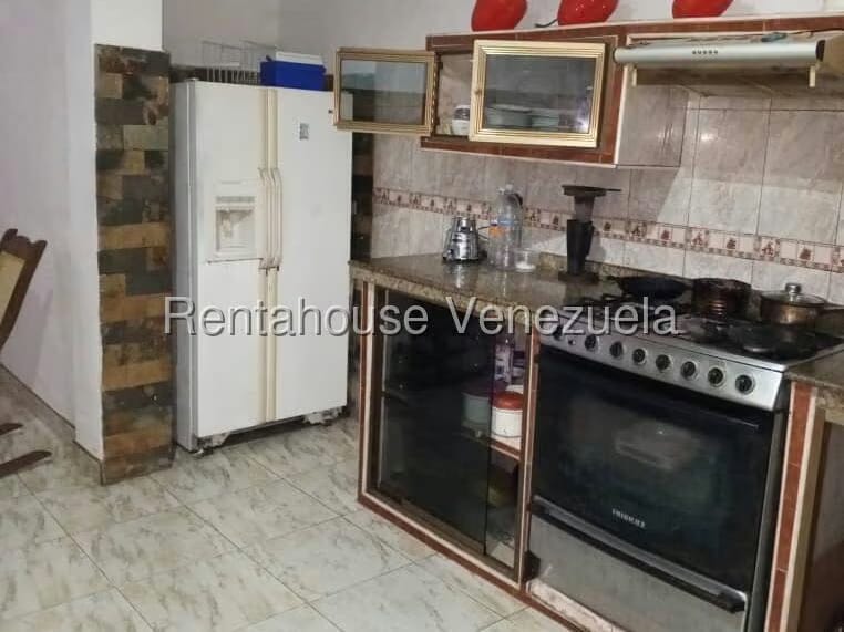 Casa (Duplex) en Venta en Las Malvinas, Trujillo - 19