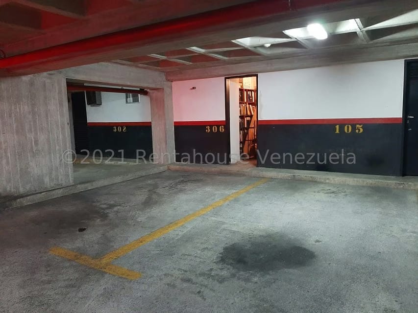 Comercial (Oficina) en Venta en La Lagunita Country Club, Distrito Metropolitano - 25