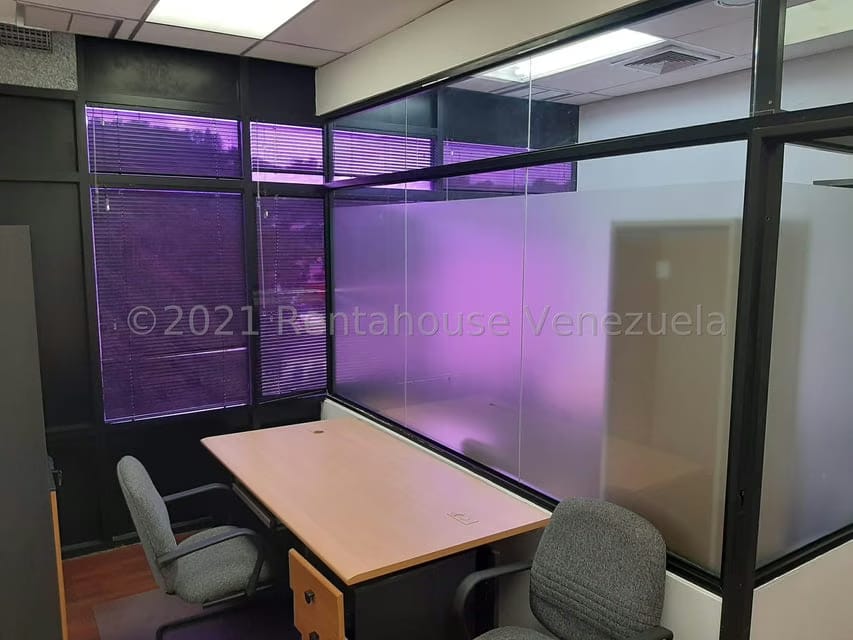 Comercial (Oficina) en Venta en La Lagunita Country Club, Distrito Metropolitano - 10