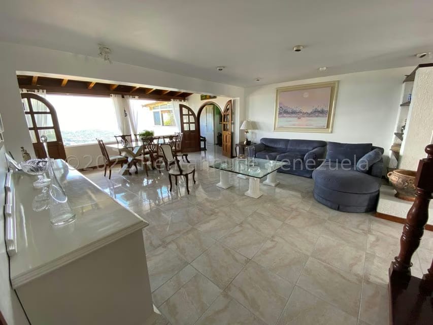 Casa (Multipes Niveles) en Venta en Alto Prado, Distrito Metropolitano - 3