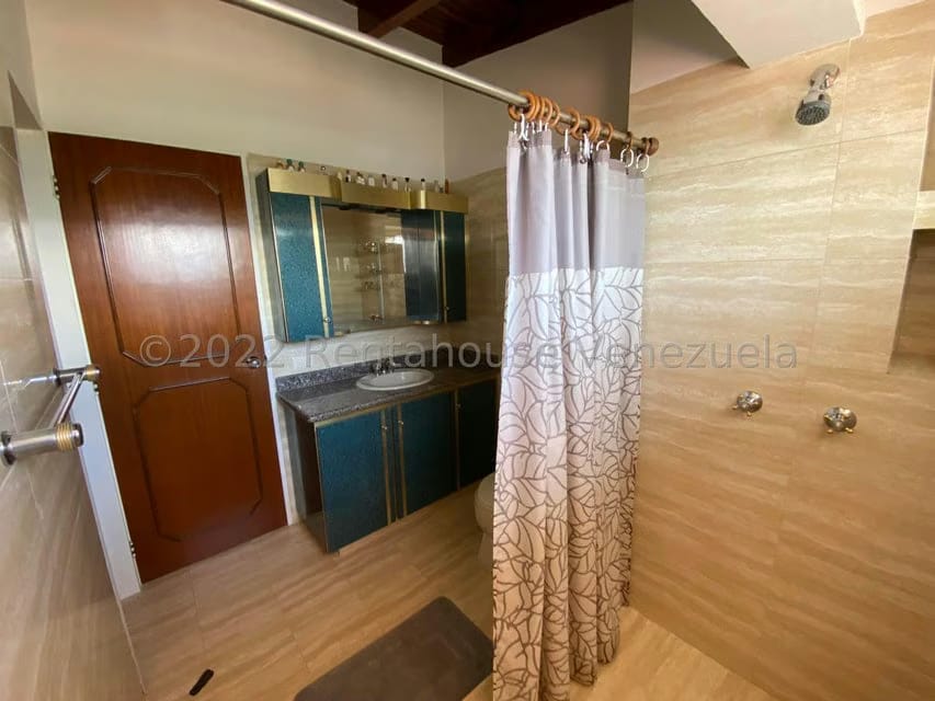 Casa (Multipes Niveles) en Venta en Alto Prado, Distrito Metropolitano - 38