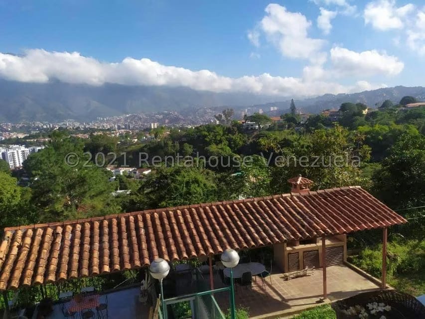 Casa (Multipes Niveles) en Venta en Macaracuay, Distrito Metropolitano - 12