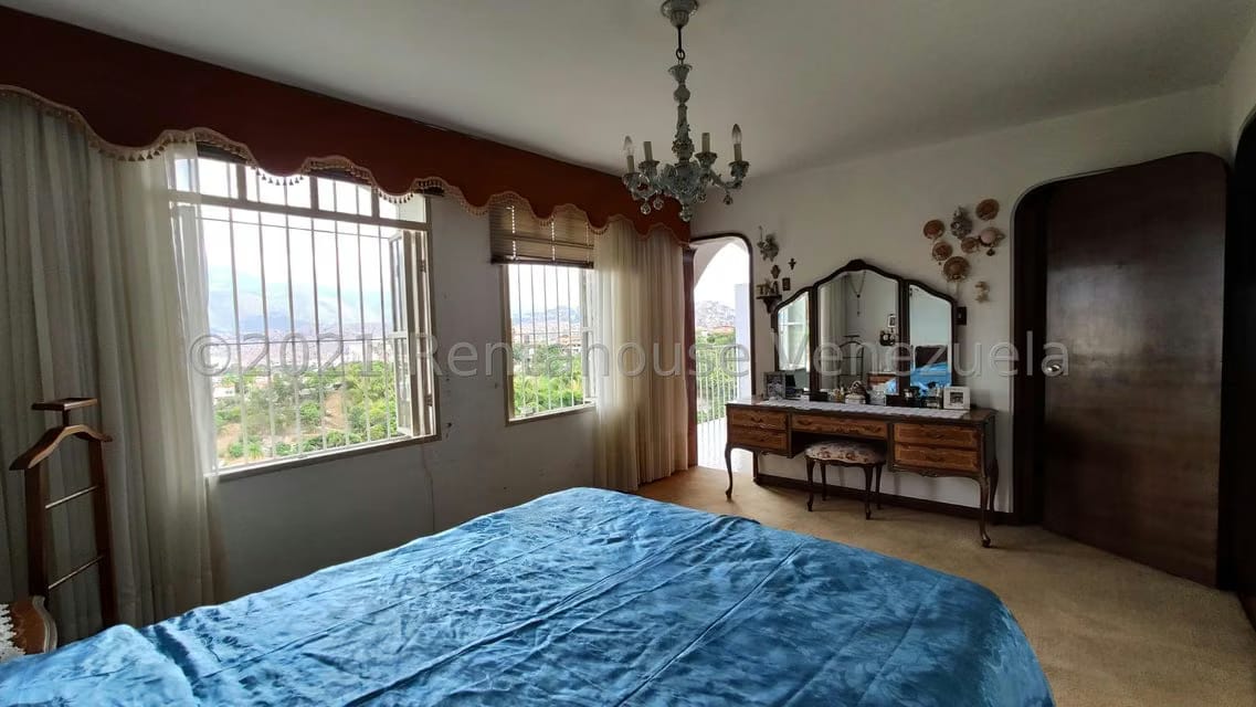 Casa (Multipes Niveles) en Venta en Macaracuay, Distrito Metropolitano - 26