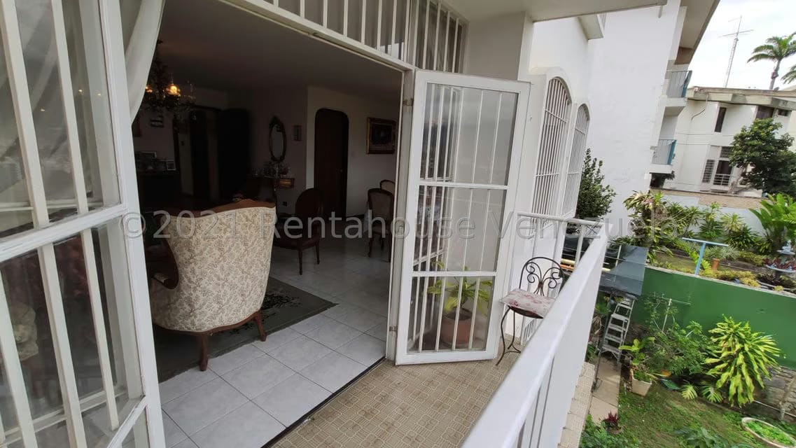 Casa (Multipes Niveles) en Venta en Macaracuay, Distrito Metropolitano - 9