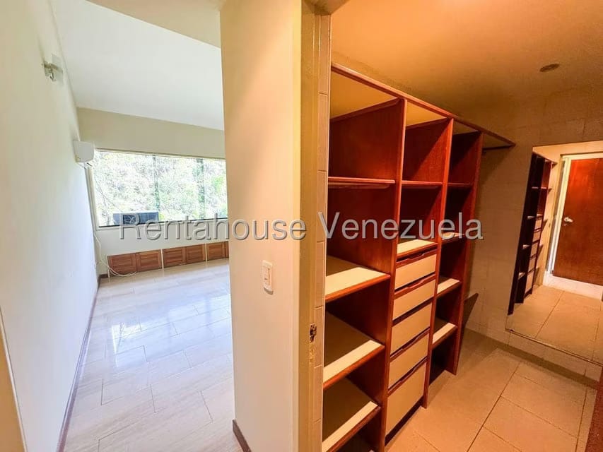 Apartamento (Duplex) en Venta en Lomas de La Lagunita, Distrito Metropolitano - 26