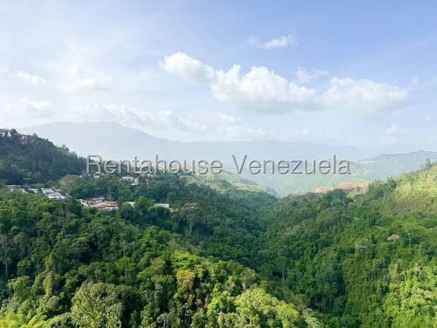 Apartamento (Duplex) en Venta en Lomas de La Lagunita, Distrito Metropolitano - 4